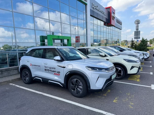 В Беларуси до конца года распродают нашумевшие автомобили по суперценам