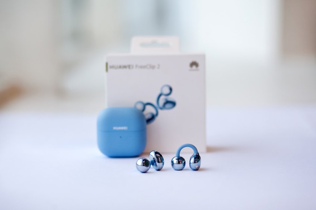 Обзор наушников Huawei FreeClip 2: модный аксессуар с чистым звуком