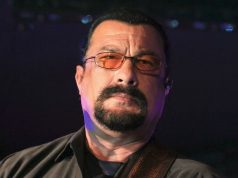 Стивен Сигал распродал недвижимость в США на миллиард после получения российского гражданства Стивен Сигал распродал недвижимость в США на миллиард после получения российского гражданства
