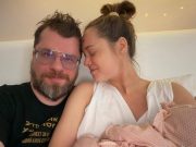 Катерина Ковальчук и Гарик Харламов впервые показали дочь и раскрыли её имя Катерина Ковальчук и Гарик Харламов впервые показали дочь и раскрыли её имя